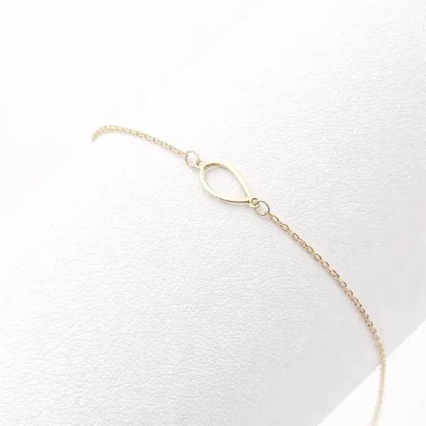 Elongated Oval Bracelet – 18K Gold Bracelet