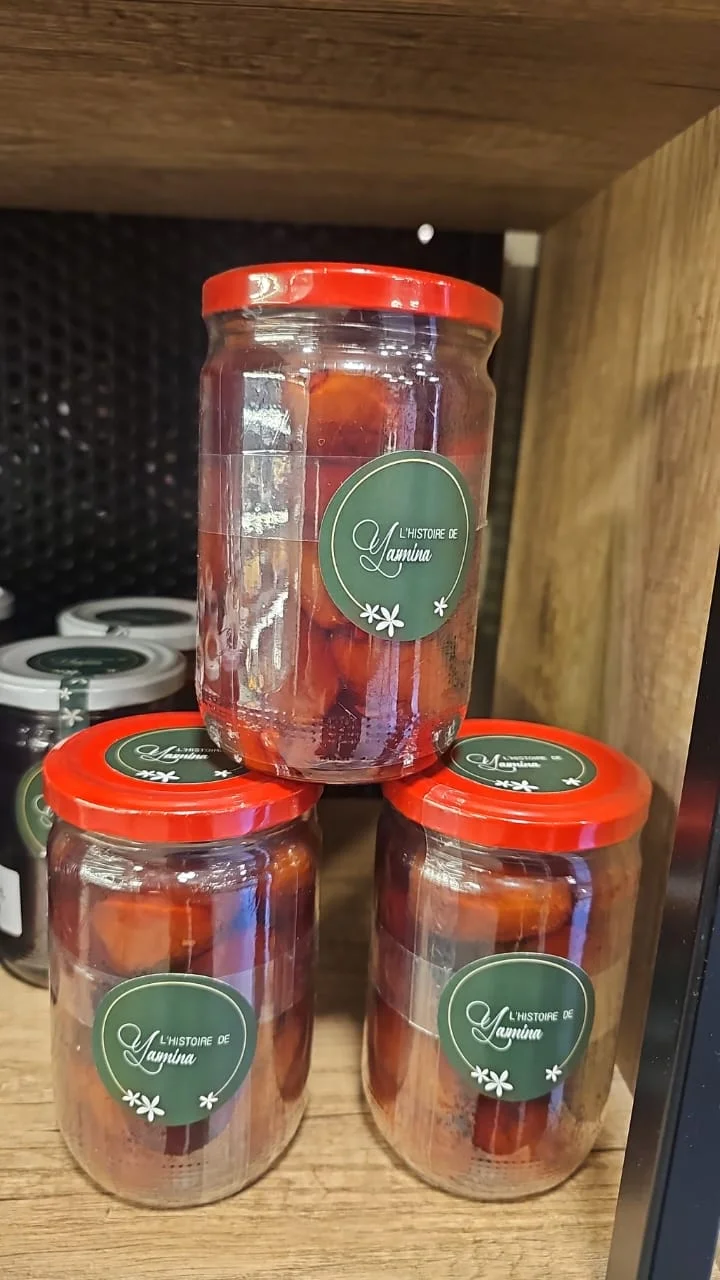 Yasmina Dates Jam