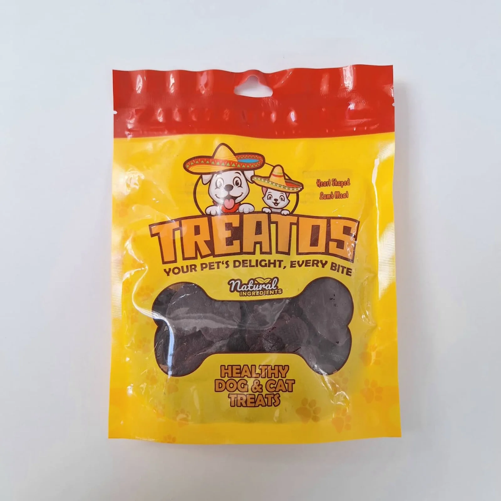 TREATOS - HEART SHAPED LAMB MEAT (200 G)