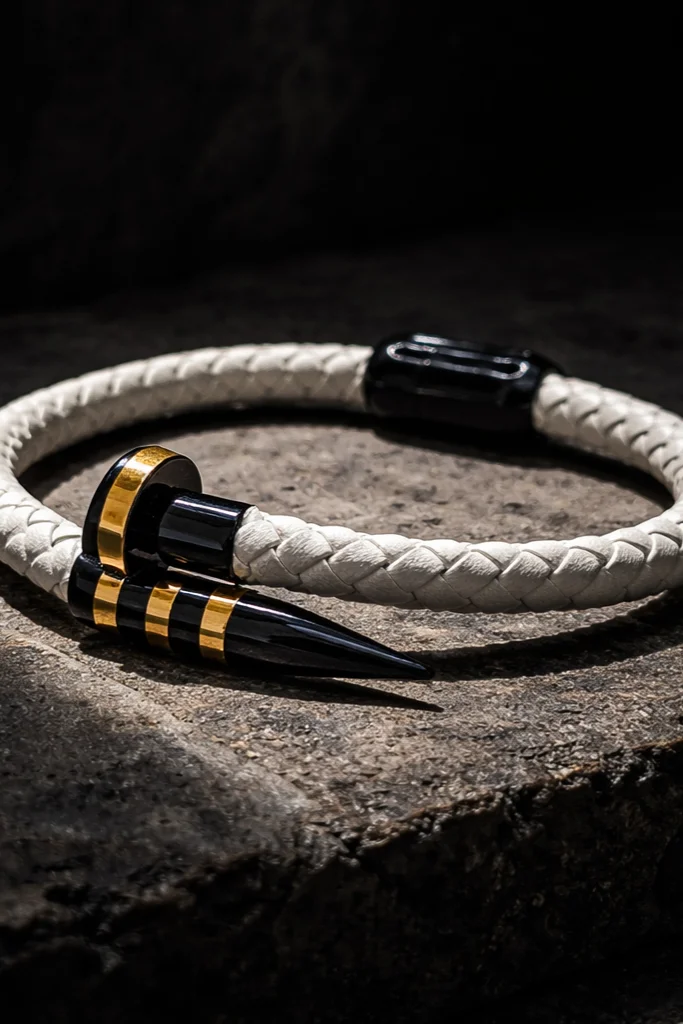 AERO BLANC WHITE LEATHER BRACELET SPIKE DETAIL