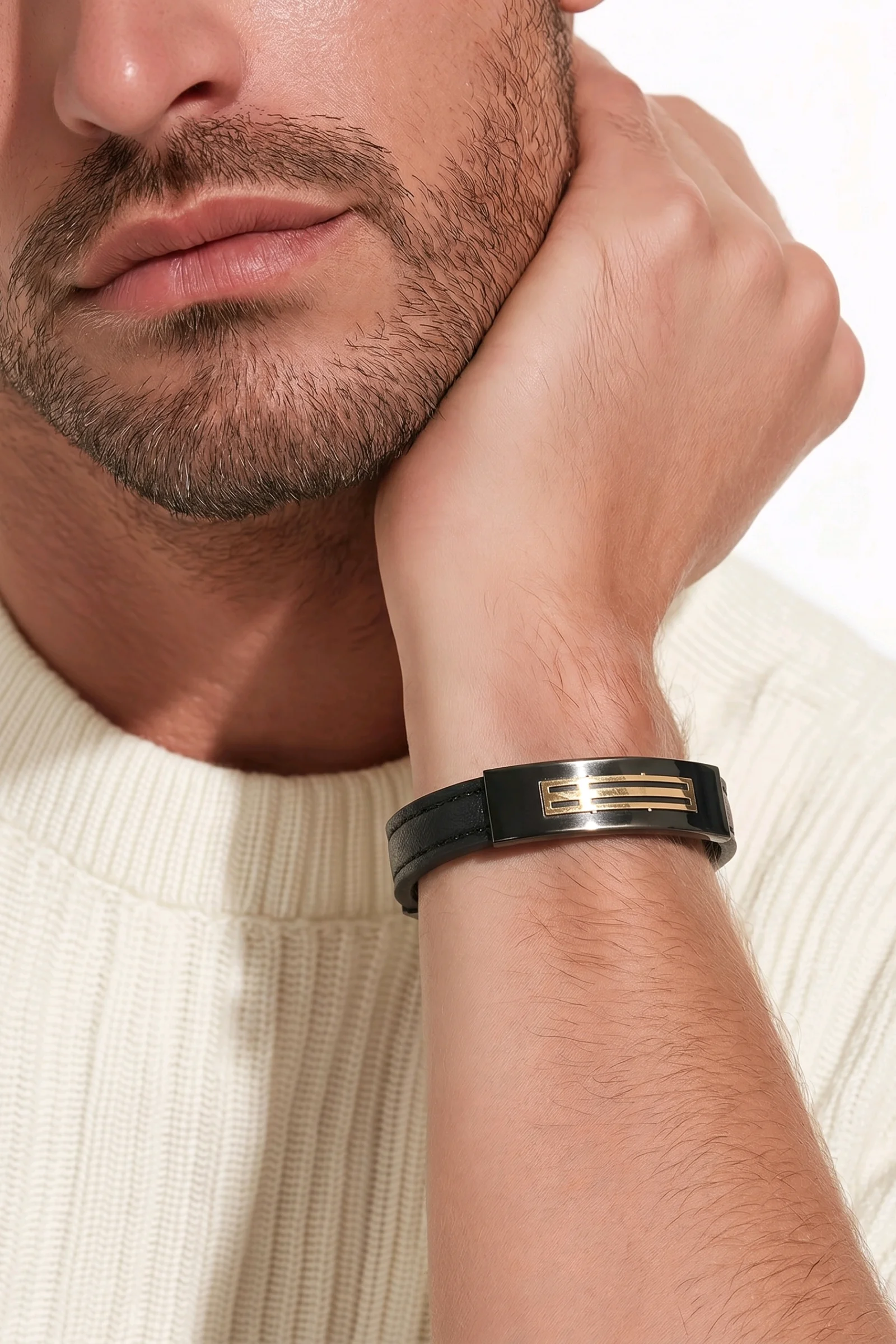 AXIS NOIR 18K GOLD CROSS MEN’S BRACELET