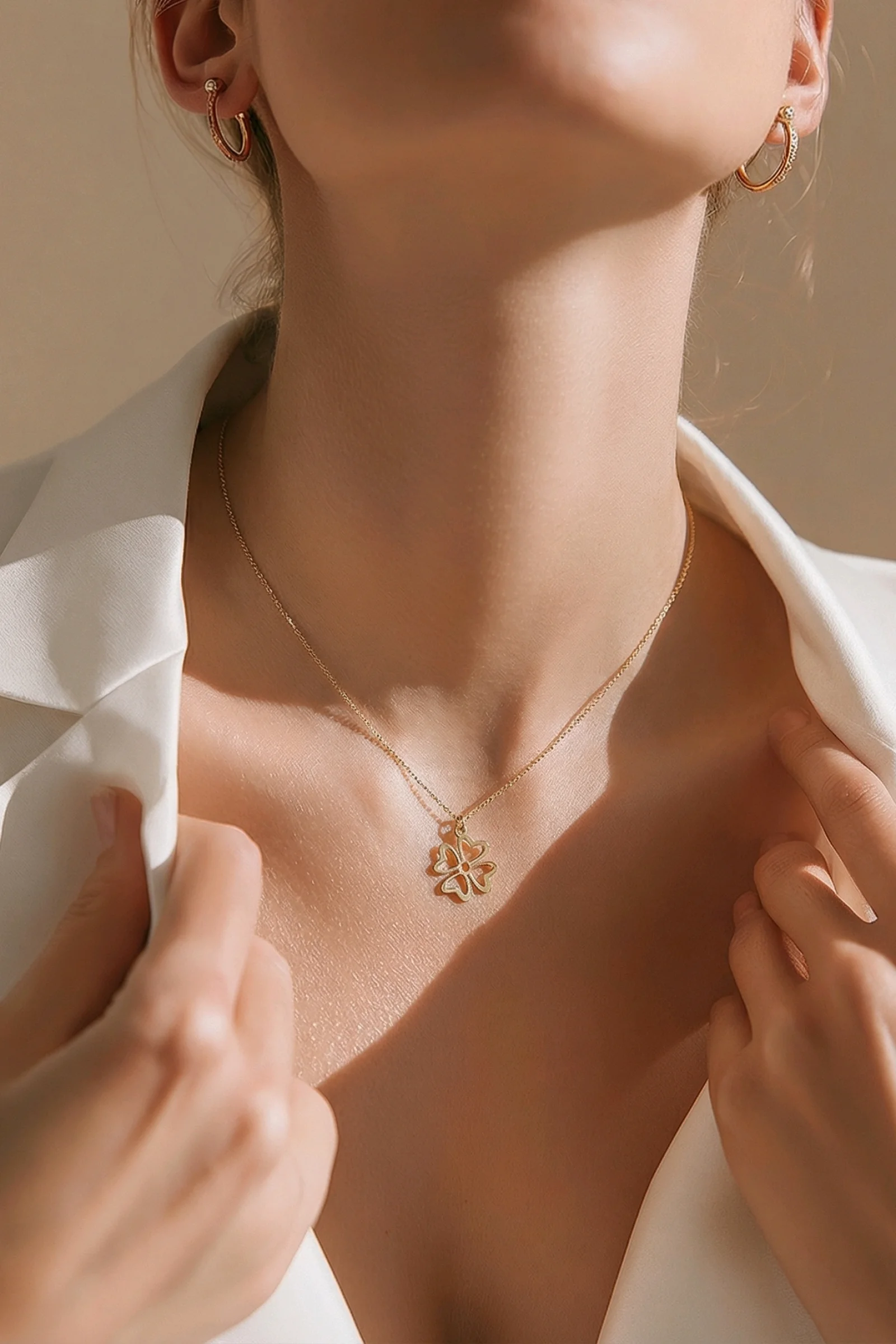 FLORÉA CHARM NECKLACE IN 18K GOLD