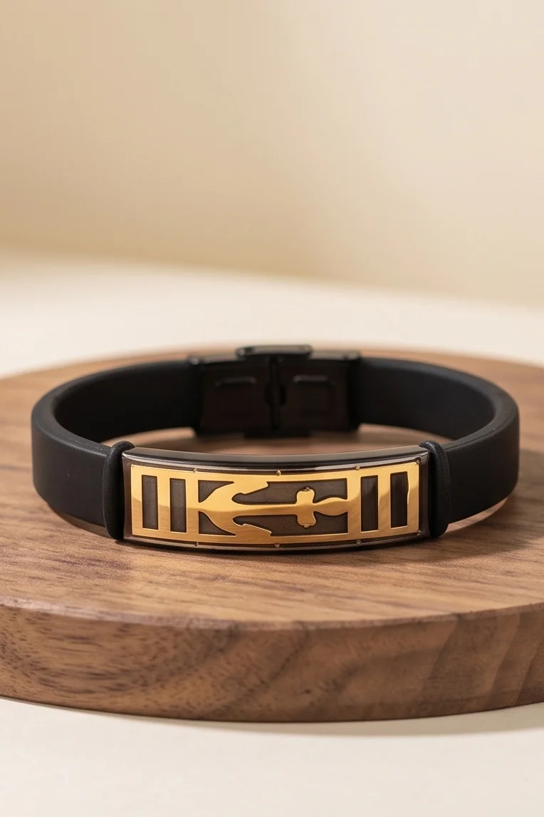 KAIRO CREST BLACK BRACELET IN 18K GOLD